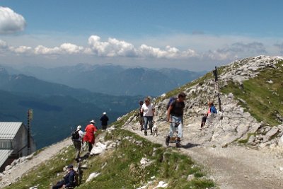 Friday 25  June, 2010  We walk back up through the tunnel to the Karwendelbahn station and then climb a trail marked as the easiest degree of difficulty. : 2010-06-25 JGR Mittenwald