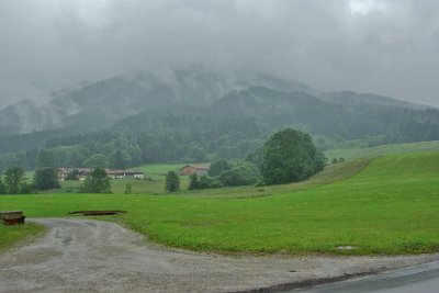 Friday 18 June, 2010  In our two previous visits here, the field and the mountains were covered with snow. That night we went to our favourite restaurant, the nearby Altes Zollhaus and had fantastic Bavarian fare.  It got dark at about 10 pm after which we went to bed exhausted. : 2010-06-19 Bad Tolz