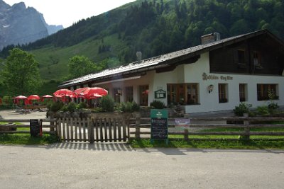 Friday 25  June, 2010  We were not hungry, nor did we feel like coffee, but sitting in the sunshine here would have been very nice. As an aside, restaurant prices in Germany and Austria  are not too bad, generally cheaper than our own. : 2010-06-25 Mittenvald