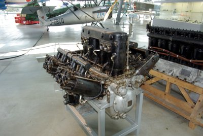 Wednesday 30  June, 2010 W12 Engine  An early W12 engine. I can not find any more details about it. : 2010-06-30 air museum