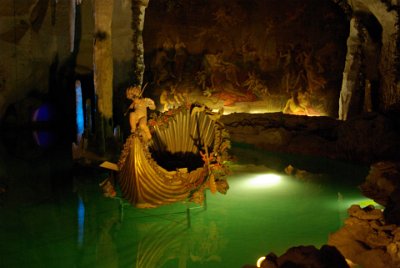 Thursday 1 July, 2010   The grotto is a very elaborate theatre constructed for Ludwig's private use. The curtain behind the boat rises as the performance begins with the orchestra situated on the platform to the right of the stage. : 2010-07-01 partnach-lindenberg