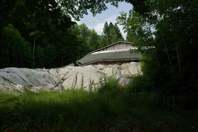 Thursday 1 July, 2010  The exterior of the Venus Grotto brings you back to reality with a rush. : 2010-07-01 partnach-lindenberg