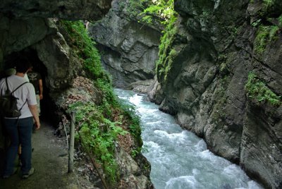 Thursday 1 July, 2010  The Partnach Gorge (Partnachklamm) is a deep gorge cut by a mountain stream, the Partnach River. : 2010-07-01 partnach-lindenberg