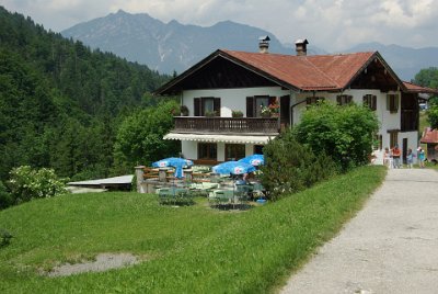 Thursday 1 July, 2010  The sign said twenty minutes to the cable-car station and we are not there yet but at least we are at the top of the climb. : 2010-07-01 partnach-lindenberg