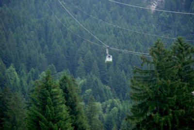 Wednesday 23  June, 2010  Our intention is to ride the Tegelbergbahn to the top. The weather is perfect, no wind, blue sky and pleasantly warm. : 2006-06-23 Bavarian Alps