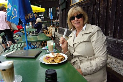 Wednesday 23  June, 2010  Jenni ordered Bavarian pancakes just like the ones that Barbara made for us when we first arrived at the guest house. : 2006-06-23 Bavarian Alps