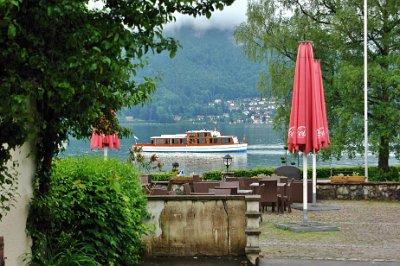 Tuesday 22  June, 2010  On the lake you can ride on a tourist boat. We intended to do this some time later. : 2010-06-22 Tegensee Beibil