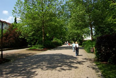 Saturday 26  June, 2010  Ludwigstrasse continues as a very pleasant pedestrian walk. Spa resorts are located in this area as is the Alpamare Water Park.  This water park features Germany’s longest water slides and Europe’s first artificial surf wave . : 2010-06-26 day of rest