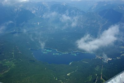 Monday 28  June, 2010  This lake is the Eibsee at an elevation of 973 m.  Eibsee is an alpine lake with fantastic water clarity. : 2010-06-28 sugspitze