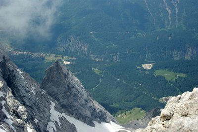 Monday 28  June, 2010  This is the little town of Ehrwald in Tyrol Austria, population 2600. : 2010-06-28 sugspitze