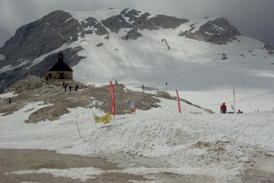 Monday 28  June, 2010  We are looking up into the  Northern Schneeferner glacier and, at the time, neither of us realised this was a glacier. Germany's highest chapel sits on a rocky outcrop. : 2010-06-28 sugspitze