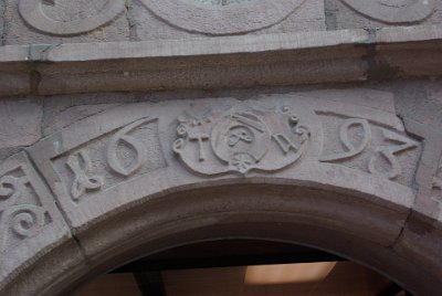 Sunday 4 July, 2010 35th wedding anniversary  A doctor whose initials were TW was the first owner of this building in 1693. The logo shows his tools of trade: a bleeding bowl with a knife and scissors. : 2010-07-05 Black Forest