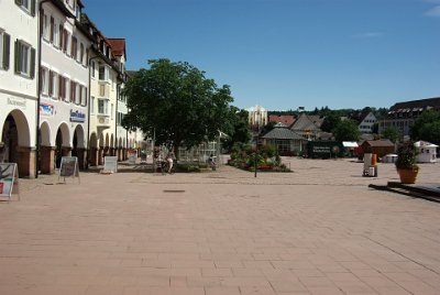 Sunday 4 July, 2010 35th wedding anniversary  Late in WWII after the town's  capture, allied troops raped about 500 women in Freudenstadt on April 17, 1945. This was one of many inexcusable atrocities perpetrated by the victors. : 2010-07-05 Black Forest