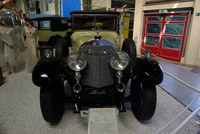 Wednesday 14 July, 2010 1928 Mercedes Benz 630K   Mercedes supplied the chassis and supercharged engine of this 1927/8 630K. Park Ward, London, built the bodywork : 2010-07-13 Claus