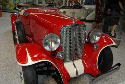 Wednesday 14 July, 2010 1932 Auburn Speedster   The Auburn Automobile Company grew out of the Eckhart Carriage Company founded in Auburn, Indiana in 1875. Eckhart's sons began making automobiles on an experimental basis before entering the business in earnest and moving into a larger plant in 1909. The enterprise was modestly successful until materials shortages during World War I forced the plant to close. It was then taken over by Cord and the brand continued in limited production until 1937. : 2010-07-13 Claus