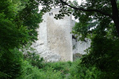 Thursday 15 July, 2010 &nbsp;  The castle is situated on a large late Jurassic rock on the edge of the Swabian Alb at an elevation of 743 m in a strategically advantageous location. : 2010-07-16 JGR FRANKFURT RETURN