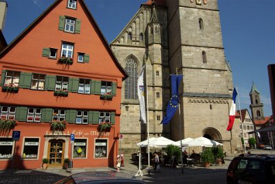 Wednesday 14 July, 2010 &nbsp;  St George's Minster was  built in 1448-1499 to plans drawn by Nikolaus Esele.  In the 17th century Michaelangelo's Pièta was located here and visited by many pilgrims. On the outside there is a slab in memory of Nikolaus von Dinkelsbühl. : 2010-07-13 Claus