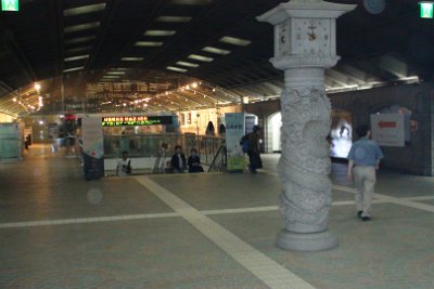 Thursday 10 June, 2010  When we get off at     Gyeongbokgung Station   , we walk through this pedestrian subway to get to the palace. : JGR Korea