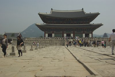 Thursday 10 June, 2010  The Gyeongbokgung Palace is one of five palaces in Seoul. This is  Geunjeongjeon Hall , the throne room,  and it is constructed mainly of wood.  In the courtyard are two columns of stones that indicated where the court officials were to stand according to their rank. : Seoul