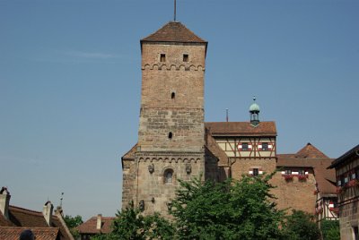 Monday 12 July, 2010 &nbsp;  The Heathen Tower in the courtyard of the complex was built in between 1170 and 1180 under Emperor Frederick Barbarossa. The term "Heathens-tower" dates from the early 16th Century, when the existing romanesque wall decorations were interpreted as "pagan" and so the  images and statues were partly removed. : 2010-07-12 Nurnberg