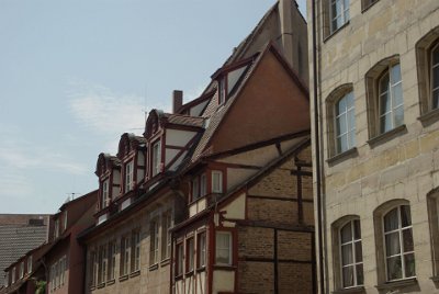 Monday 12 July, 2010 &nbsp;  Wolfram told us that the roofs on many buildings were turned in this direction so that if a fire started, it would fall to the ground and not into the adjoining building. : 2010-07-12 Nurnberg