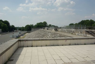 Monday 12 July, 2010 &nbsp;  In the 1970s, the pillars were removed. The rest of the stand is intact and used as the grandstand of the Norisring motor racing track. : 2010-07-12 Nurnberg