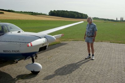 Tuesday 13 July, 2010 &nbsp;  Hartmut Sammet subsequently founded Scheibe Aircraft GmbH in Heubach, Baden-Württemberg, taking over maintenance of existing Scheibe aircraft and the manufacturing rights to the Scheibe SF 25. The club's  aircraft was one of the last produced before production moved to the Sammet company. It is powered by a 100 hp Rotax 912S. : 2010-07-13 Neurnberg