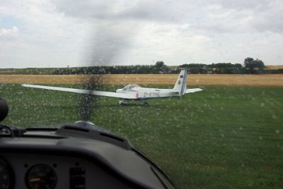 Tuesday 13 July, 2010 &nbsp;  The Scheibe taxis for takeoff. : 2010-07-13 Neurnberg