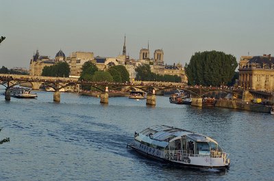 Thursday 8 July, 2010 &nbsp;  We're looking more to the east to the Pont des Arts pedestrian bridge and the Île de la Cité behind it. : 2010-07-08 Paris1