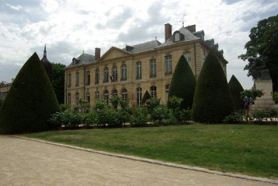 Friday 9 July, 2010 &nbsp;   In 1922, the statue was moved here to the Hôtel Biron, a hôtel particulier, which later became the Rodin Museum. Two posthumous castings exist in Australia; one at the  The National Gallery of Victoria and the other at the Sydney Opera House. : 2010-07-09 Paris2