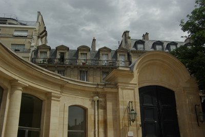 Friday 9 July, 2010 &nbsp;  In the French context, an  hôtel particulier  is an urban "private house" of a grand sort. In French, an  hôtel de ville or mairie  is a town hall (and not a hotel). : 2010-07-09 Paris2