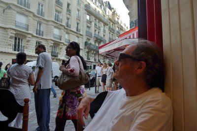 Friday 9 July, 2010 &nbsp;  Because of the price of everything in Paris, we hadn't had a proper meal since we got here. It was unbelievably hot so we stopped for dinner at this Italian restaurant on the corner of Rue Dante and Rue Galande. : 2010-07-09 Paris2