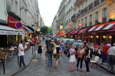 Friday 9 July, 2010 &nbsp;  We turn right into Rue de la Harpe. Here, cars fight with pedestrians again. I don't think I've ever been anywhere as unique as the Latin Corner. Outdoor cafes by the thousand, people everywhere and very much alive. : 2010-07-09 Paris2