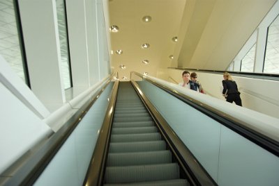 Thursday 17  June, 2010  We take the escalator upstairs to the exhibits. : 2010-06-18 stuttgart