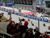 Sunday 13 October 2013 - Race day  The lights turn red and all bikes are at maximum revs. The sound is fabulous : Sepang