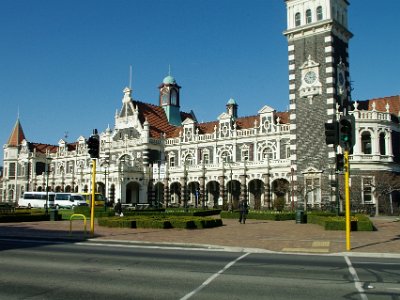 Day 2 - 40th Anniversary trip to NZ   It took 3 years to construct and opened in 1906. At the time, it was NZ's busiest railway station.