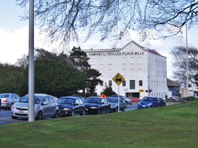 Day 3 - 40th Anniversary trip to NZ  After Mataura, it is short run in to Invercargill where we arrive at 2:30 pm. It has stopped raining but it is still very cold – perhaps 8°.