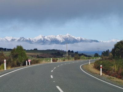 Day 5 - 40th Anniversary trip to NZ  This is our first experience with what the Maoris once called  the "Land of the long white cloud". I also remember hearing that the Maoris now refer to NZ as the "Land of the wrong white crowd".