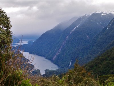 Day 5 - 40th Anniversary trip to NZ  It is also vastly colder – the temperature can not be much more than 5° and the sun does not appear all day.   A heavy mist hangs over the mountain tops and the spectacle is somewhat ethereal.