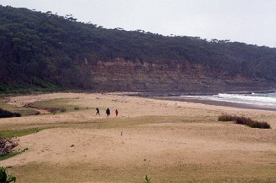 Friday 20-10-2017 Back to Depot Beach  The Batemans Marine Park is a multiple use park with a comprehensive zoning scheme designed to protect the natural values and sensitive areas including providing for recreational and commercial use.