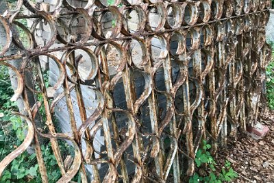 Thursday 19-10-2017 The trip there  This fencing won't be finished but left in this state.