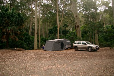 Thursday 19-10-2017 At Depot Beach  No one joins us on either side for now or the next two nights.