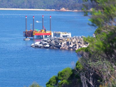 TEL 1845-1     MONDAY Eden Rotary Park and Lookout  Another view of the Breakwater Wharf extension project.  Work commenced in August 2017 and is due to be completed by mid-2019, weather permitting.