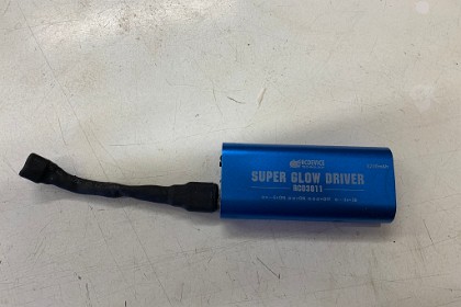 2020 - Glow plug driver  &nbsp; I resolve the battery  problem by buying a very nice 5200mAh LiPo glow driver From Hobby King but, after many years, the batteries die. The batteries are two Samsung 2600mAh LiPo connected in parallel with each cell producing 3.7V. <div style="Font-size:5.0pt"