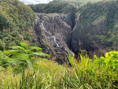 The falls are turned down to a trickle right now. The falls operate at full flow only during the wet season when the Tinaroo Dam is opened.