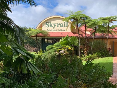 Skyrail Rainforest Cableway is a 7.5 km scenic cableway running above the Barron Gorge National Park, in the Wet Tropics of Queensland’s World Heritage Area. It has won more than 25 awards.