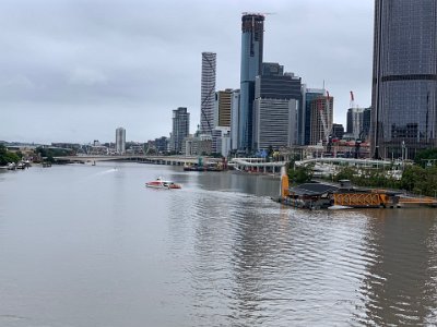 This is the M3 Riverside Expressway dating from 1972. Back then, elevated freeways through a city were considered to be futuristic; nowadays new expressways go underground including here in Brisbane.