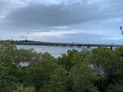 The Forgan Bridge connects both sides of the city. Mackay is a very large city with a population of 80,000.