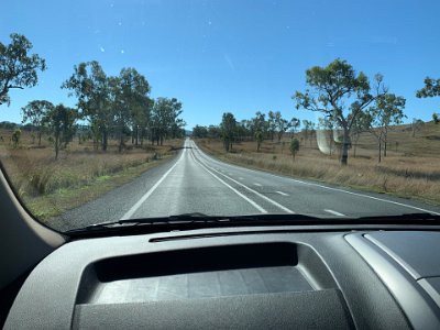 We stay overnight with Joan and Roger and depart next morning at 07:00. It is motorway for the first 150kms to Gympie but then it becomes a single lane country road for the rest of the trip north.