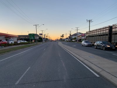 Our first impressions of Rockhampton are poor but we realise later that we've checked in on the main highway through town.